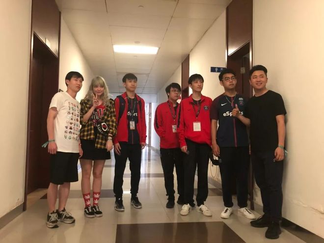 【情报】MSI小组赛唯一强强对话，揭幕战DK将完胜C9